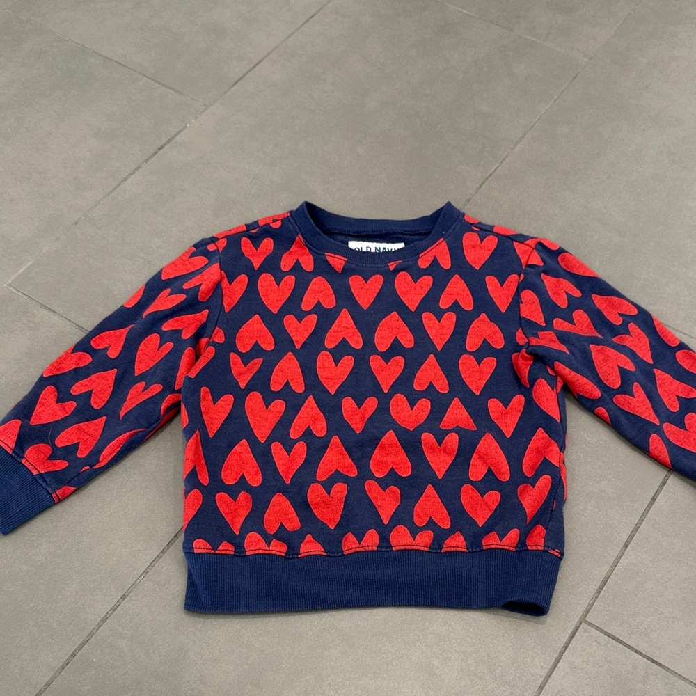 Old Navy Navy & Red Sweater with Red Heart Pattern Size 4T Valentine's Day